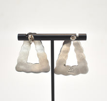 Load image into Gallery viewer, Vintage Taxco Sterling Silver Thick Triangular Earrings