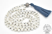 Load image into Gallery viewer, Moonstone Handmade Mala