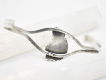 Load image into Gallery viewer, Mother of Pearl Sterling Silver Southwest Style Cuff Bracelet