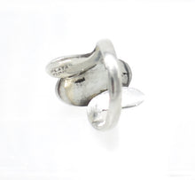 Load image into Gallery viewer, Vintage Older Mexican Blue Tiger Eye Sterling Silver Ring - Size 8

