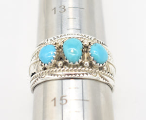 Dine Begaye Signed Turquoise and Sterling Silver Native American Ring - Size 14.5