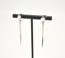 Load image into Gallery viewer, Vintage Sterling Silver Thin Dangly Earrings
