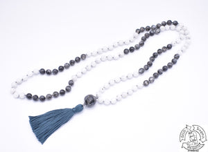 Handmade Mala made of Moonstone and Larvikite.