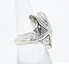 Load image into Gallery viewer, Vintage Sterling Silver Starfish Ring - Size 8.75
