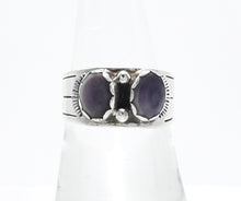 Load image into Gallery viewer, Rare Wampum and Sterling Silver Southwest Vintage Ring - Size 8.25 front
